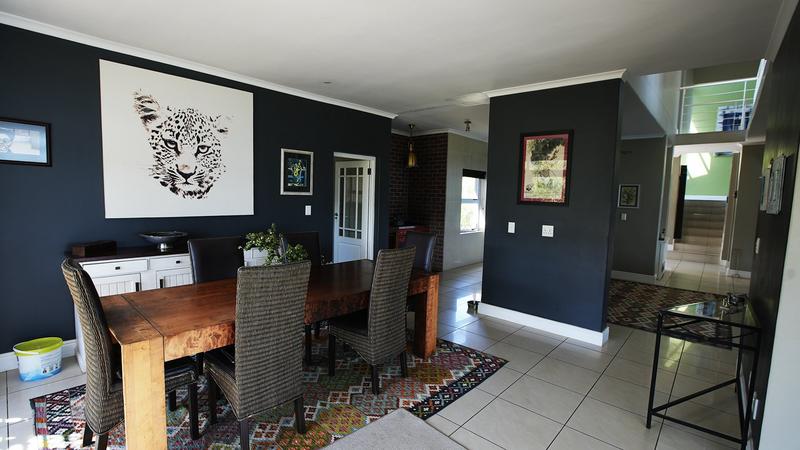 5 Bedroom Property for Sale in Crofters Valley Western Cape